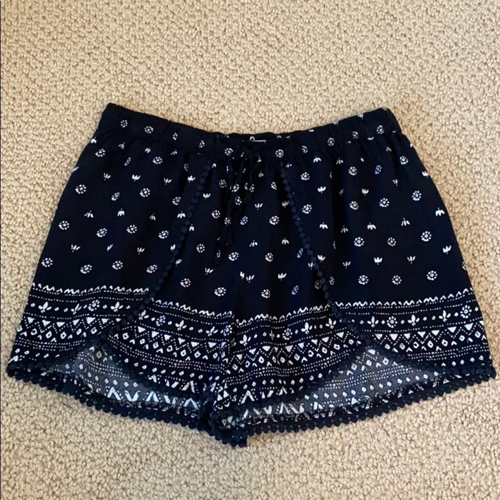 Hollister Black Flowy Shorts